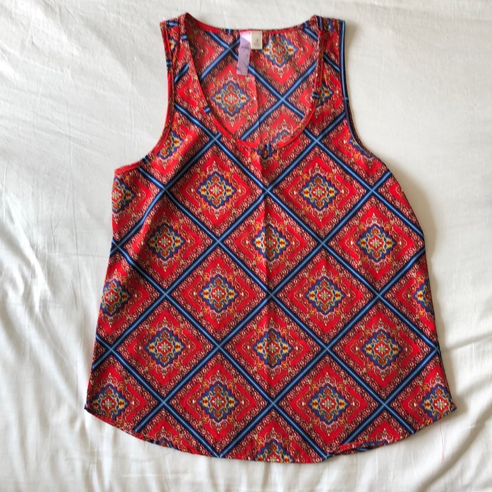 NWOT Moroccan Print Racerback Tank